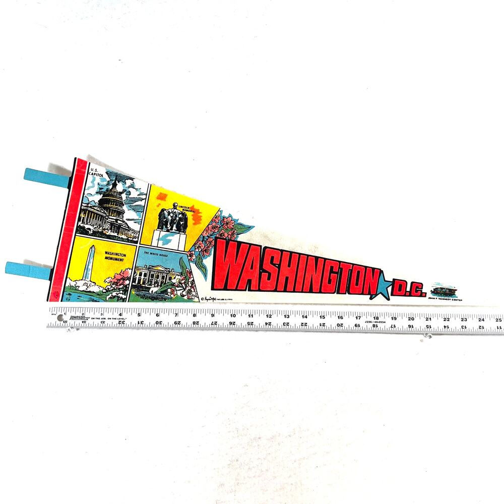 Washington DC VINTAGE '78 Felt Pennant 25" White House Capitol Lincoln Jefferson